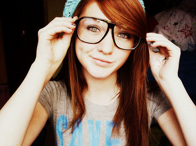 girl-glasses-hair-nerd-pretty-red-hair-Favim.com-82664_large (1).jpg